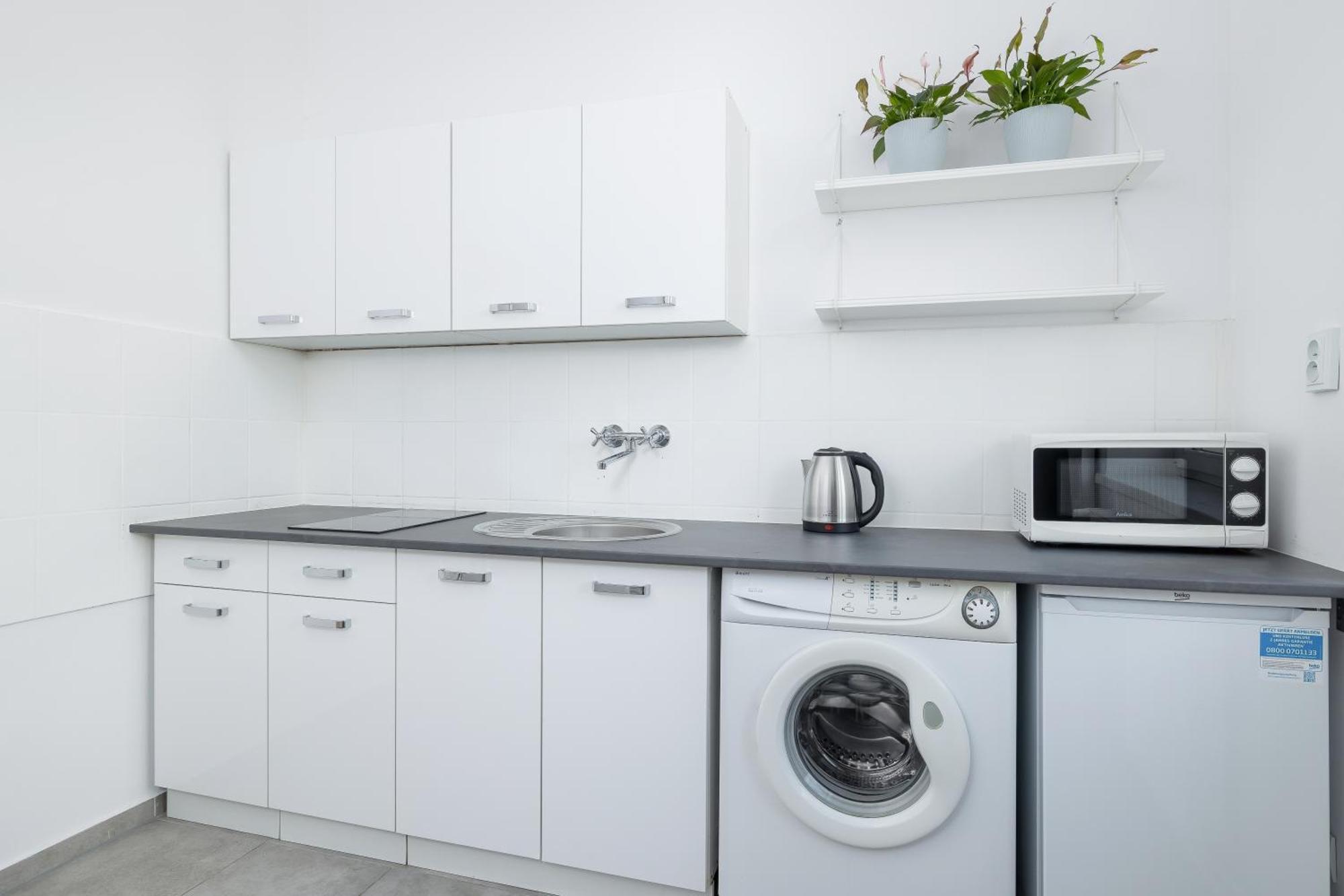 1-Bedroom Apartment - Dluga 65 Street クラクフ エクステリア 写真