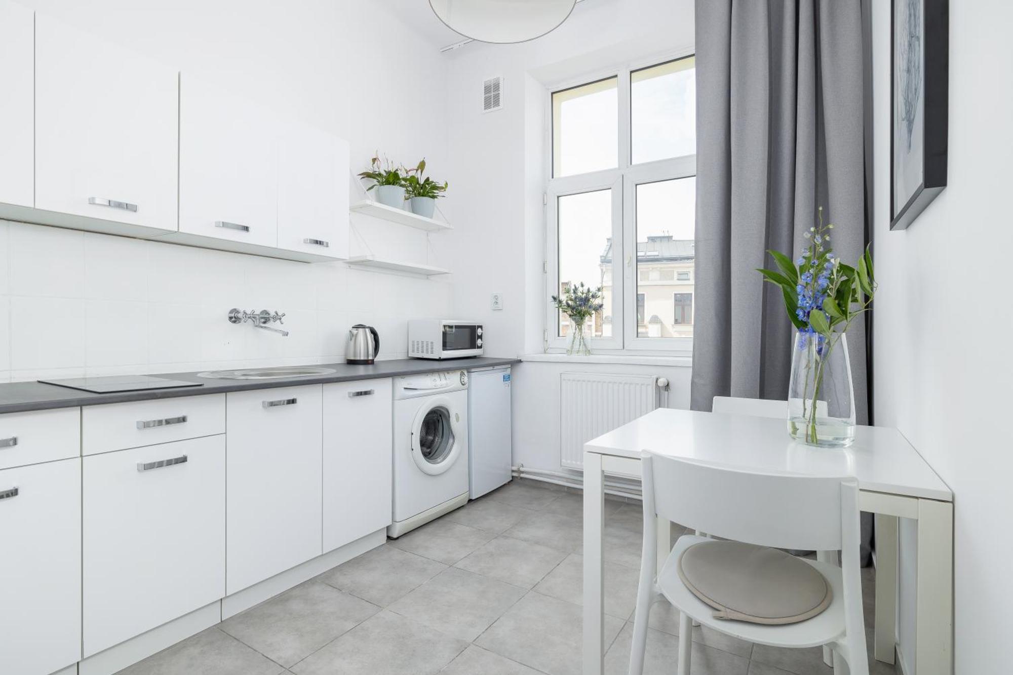1-Bedroom Apartment - Dluga 65 Street クラクフ エクステリア 写真