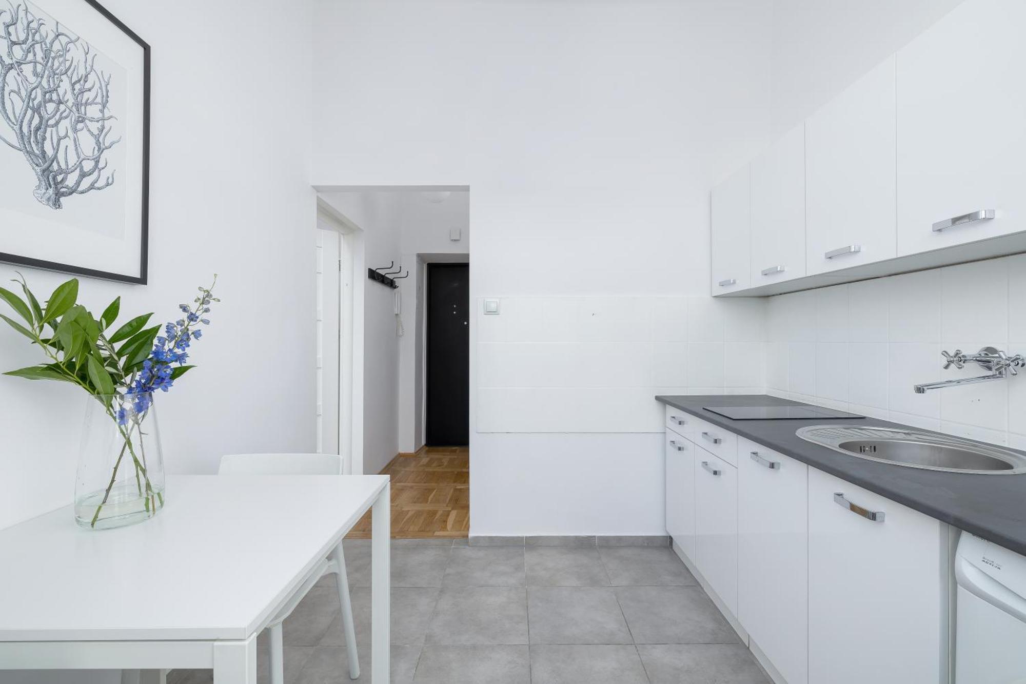 1-Bedroom Apartment - Dluga 65 Street クラクフ エクステリア 写真