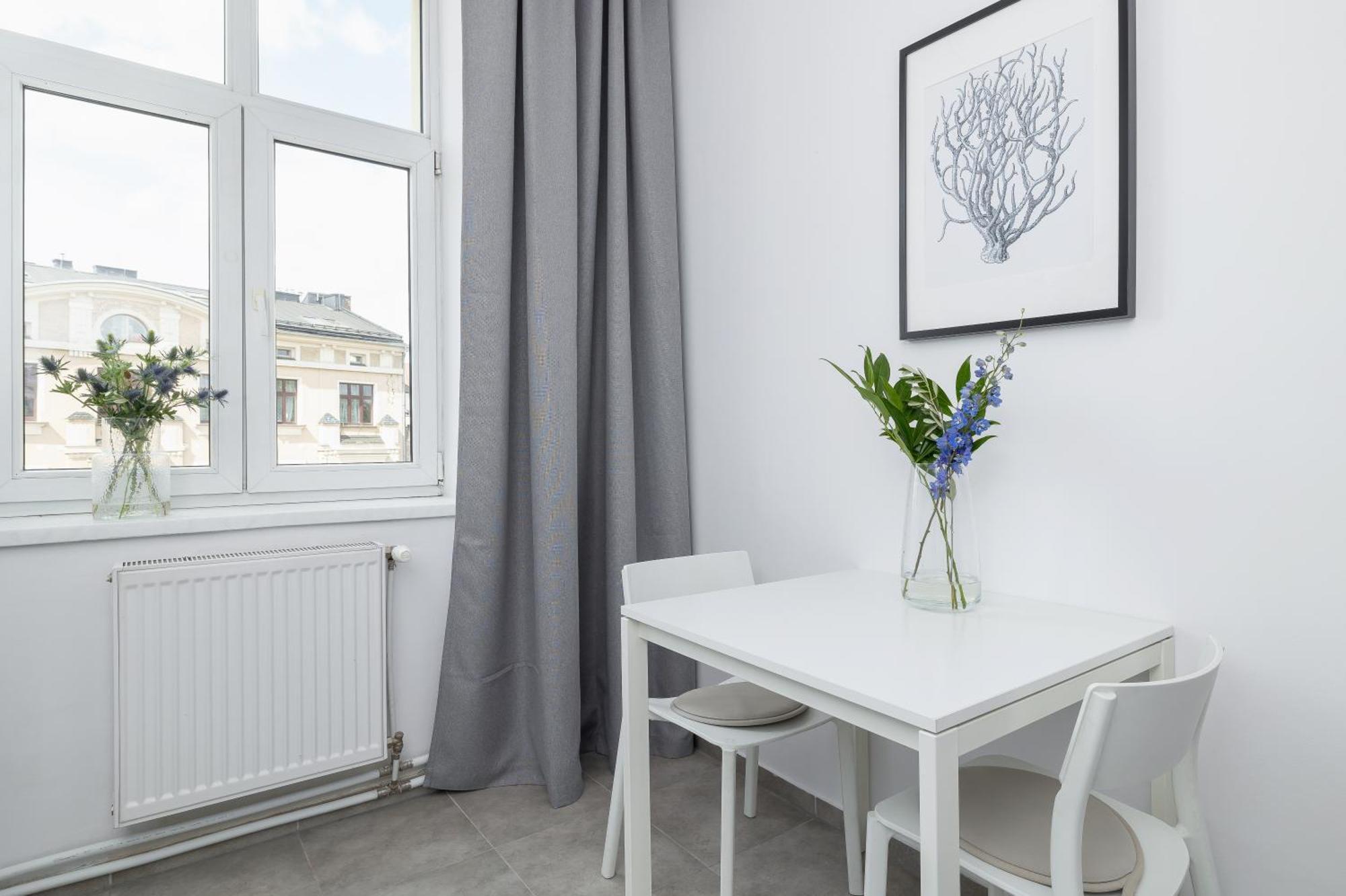 1-Bedroom Apartment - Dluga 65 Street クラクフ エクステリア 写真